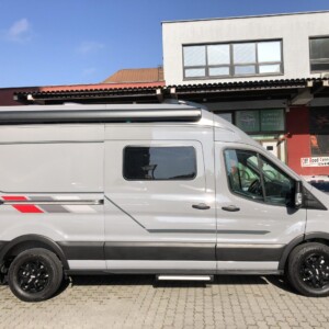 KARAVAN / CAMPER VAN NA PREDAJ LMC INNOVAN 590 MT